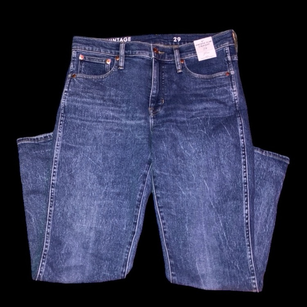 Vintage Slim Straight Jeans
